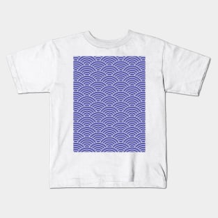 blue seigaiha japanese wave pattern Kids T-Shirt